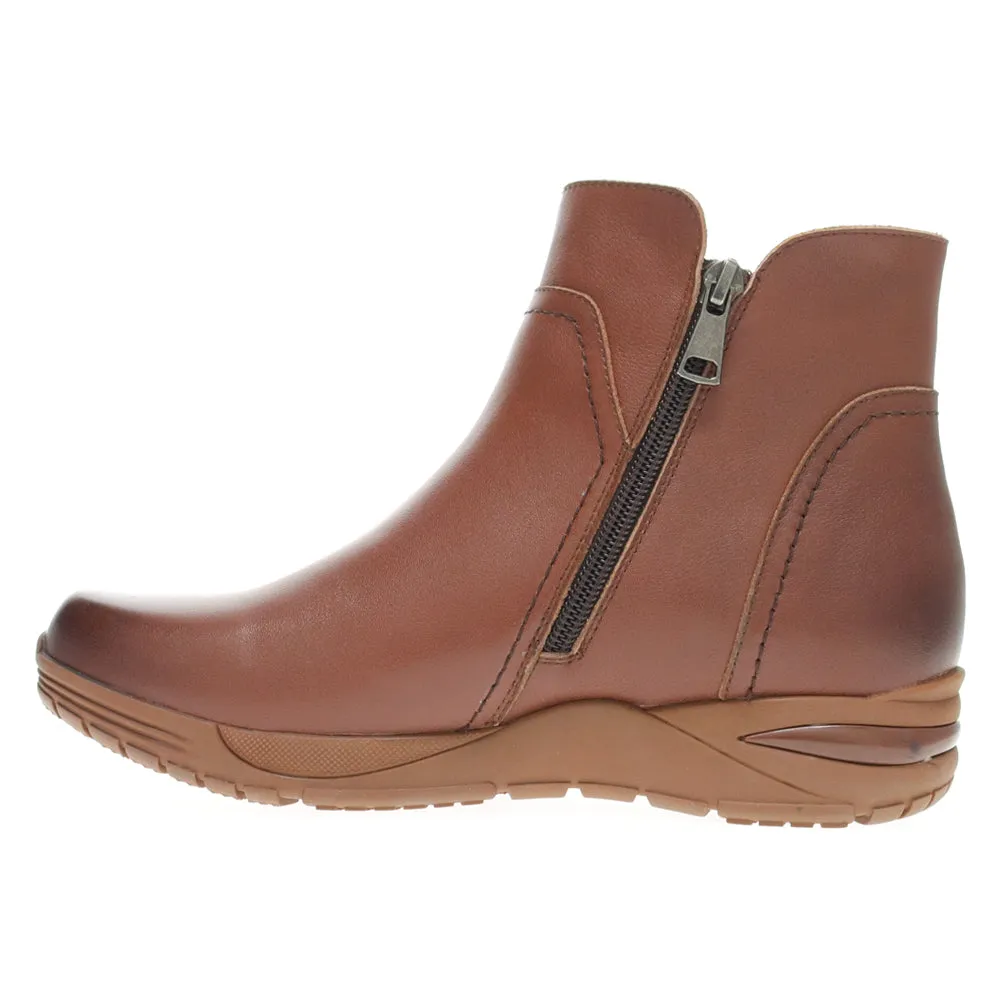 Delphi Round Toe Zippered Boots