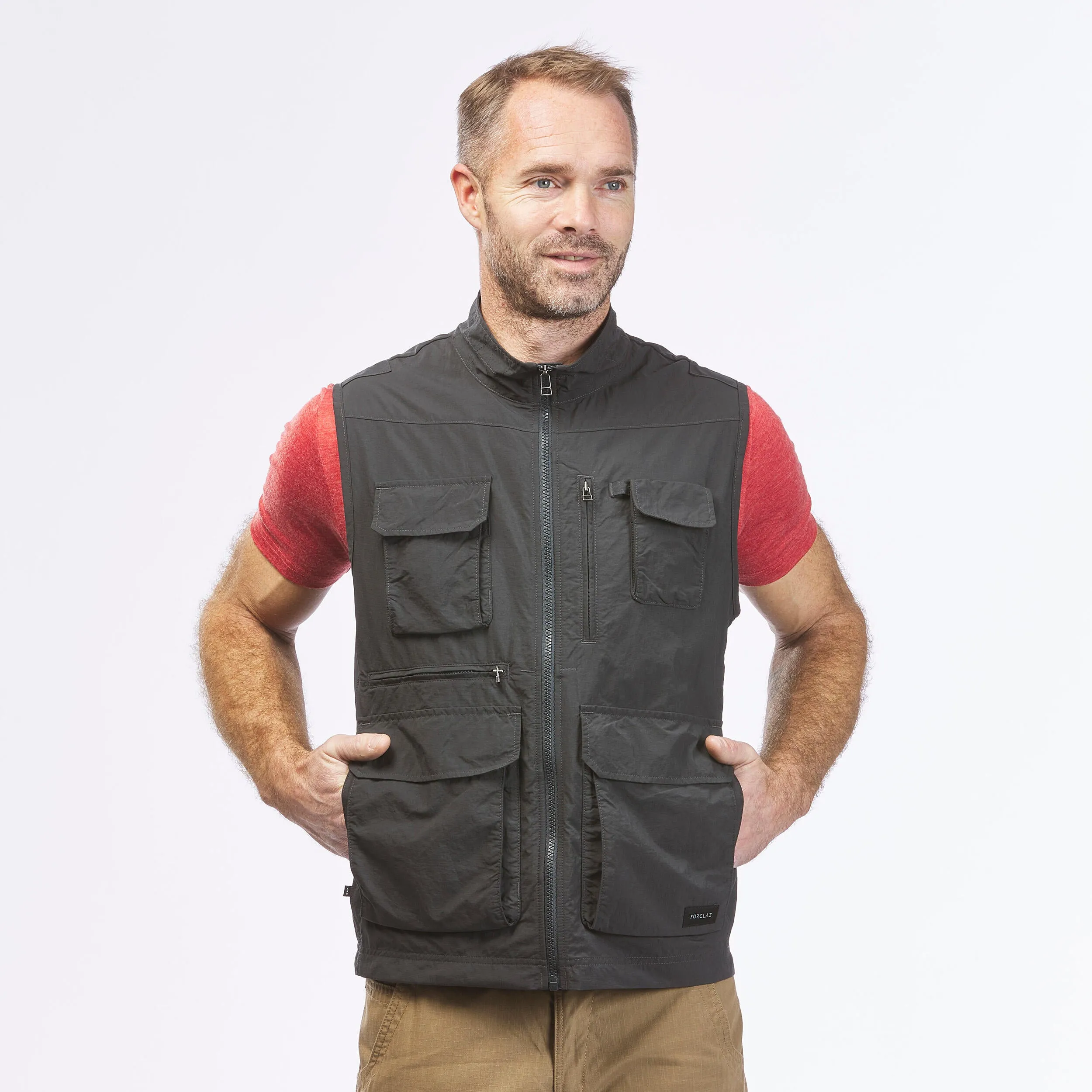 Men's hiking vest Forclaz Travel 100, gray